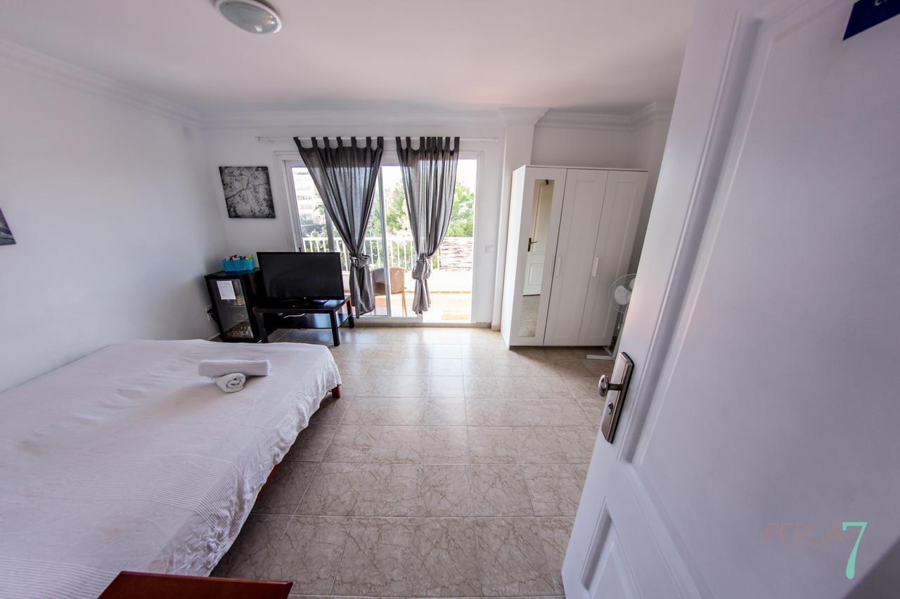Perla Seven Apartments And Rooms Playa de Palma  Eksteriør bilde