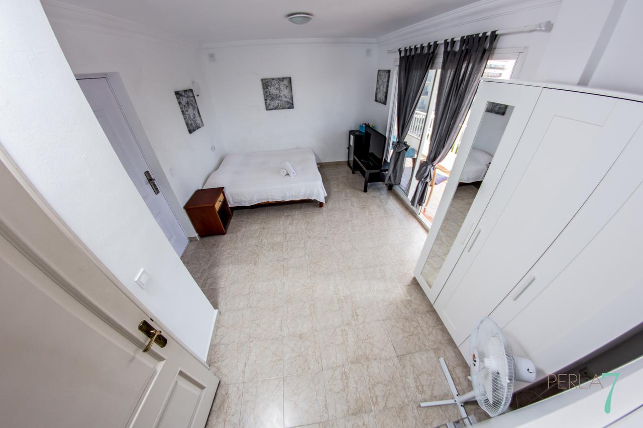 Perla Seven Apartments And Rooms Playa de Palma  Eksteriør bilde